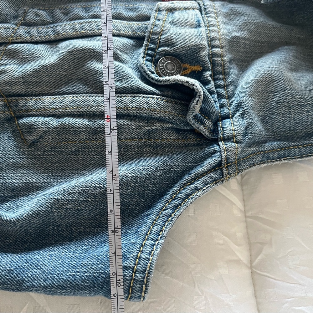Levi’s Jean Vest - Picture 7 of 8